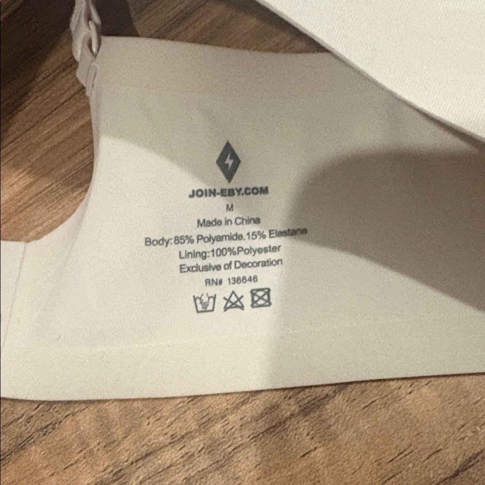 Pearl Seamless Wireless Bra – Smooth Support - Picture 3 of 5